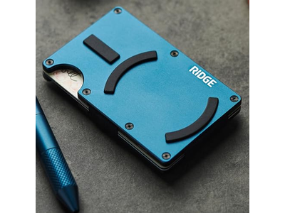 Slim minimalistisk kompakt tegnebog og kortholder RFID beskyttet med C